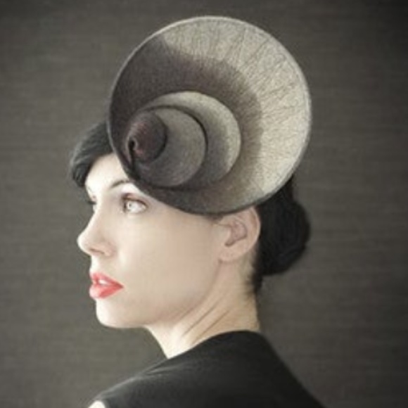 Independent Accessories - Architectural Felt Gray Black Ombre Fascinator
